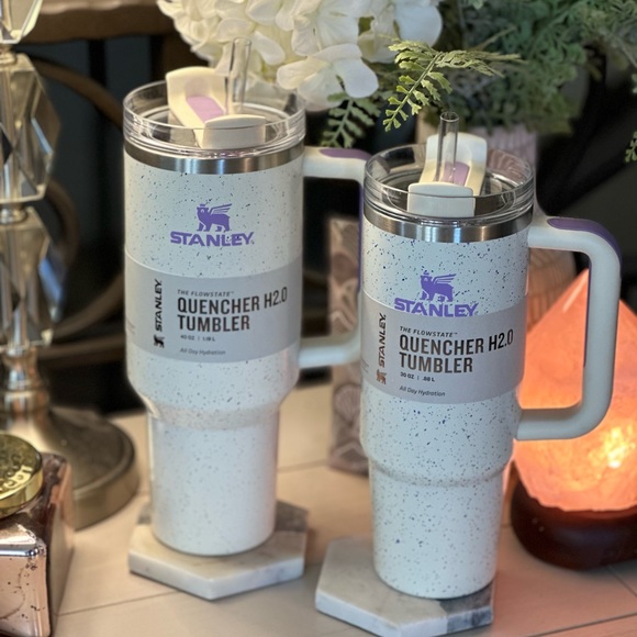 Stanley 40oz Tumbler *Brand new* Cream Speckle w/purple accents - Picture 3 of 8